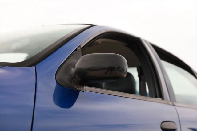 2005 Chevrolet Cavalier Base