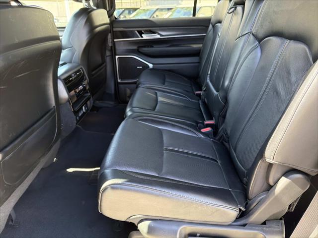 2024 Jeep Wagoneer Series II 4x2