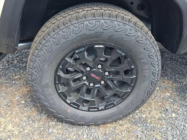 2026 GMC Canyon Elevation, 4WD
