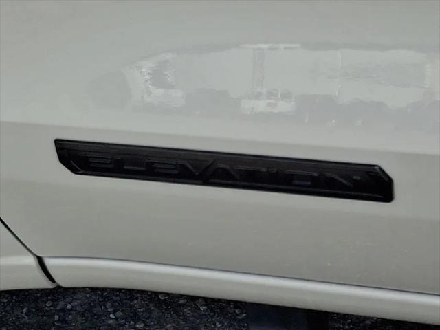 2026 GMC Canyon Elevation, 4WD