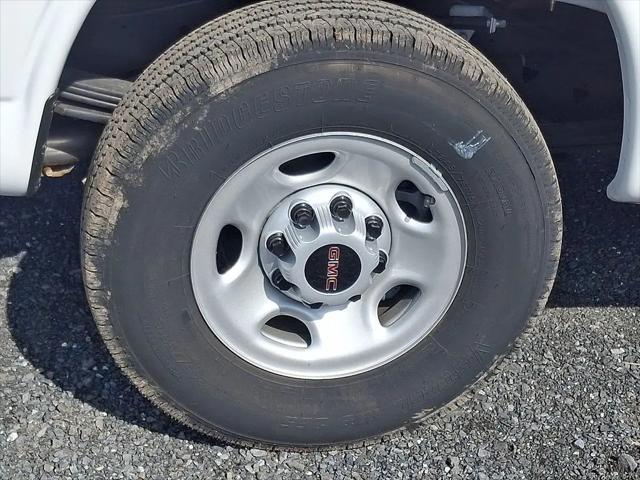 2025 GMC Savana Cargo RWD 2500 Regular Wheelbase Work Van