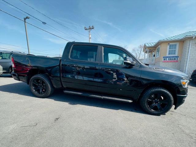 2021 Ram 1500 Big Horn Crew Cab 4x4 5'7" Box