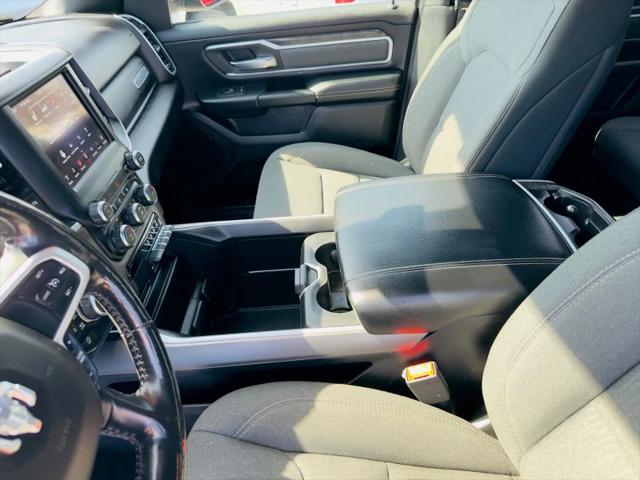 2021 Ram 1500 Big Horn Crew Cab 4x4 5'7" Box
