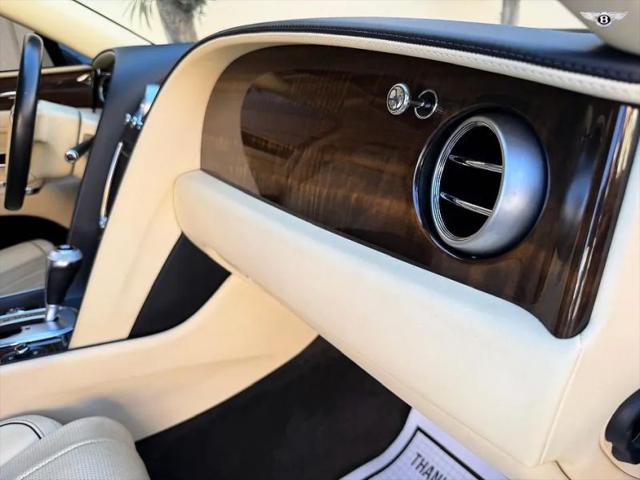 2014 Bentley Flying Spur Base