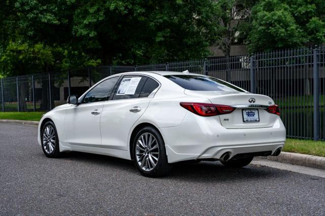 2022 INFINITI Q50 LUXE AWD