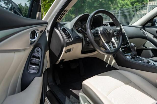 2022 INFINITI Q50 LUXE AWD