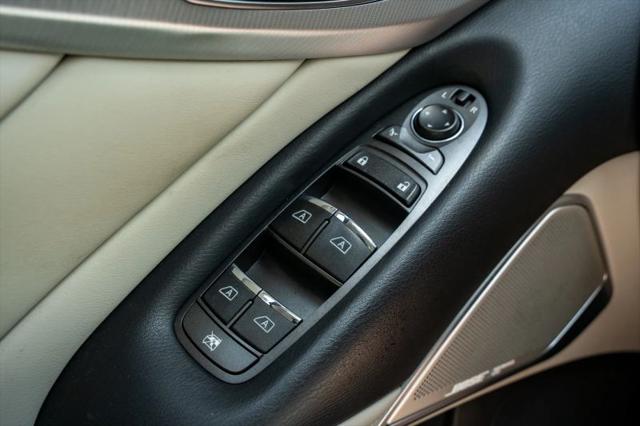 2022 INFINITI Q50 LUXE AWD