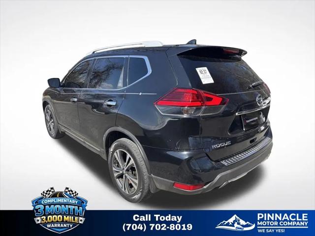 2017 Nissan Rogue SL