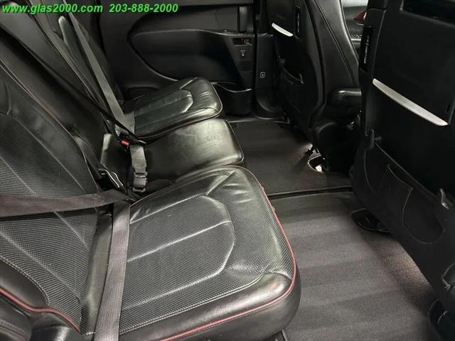 2019 Chrysler Pacifica 35th Anniversary Limited