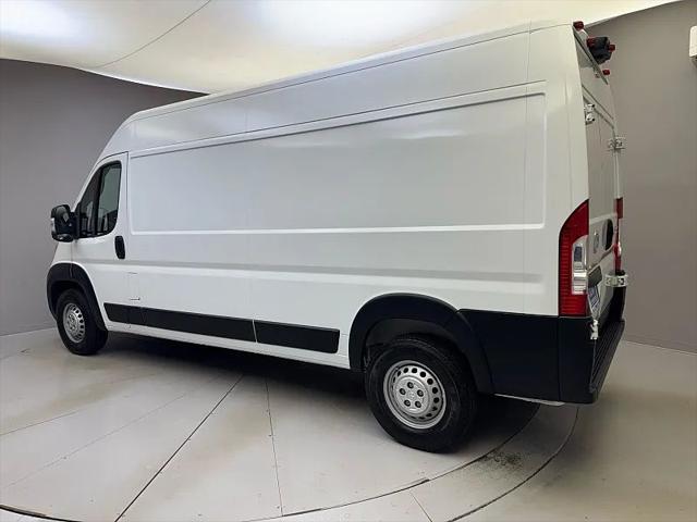 2024 Ram ProMaster 2500 Cargo Van Tradesman High Roof 159" WB w/Pass Seat