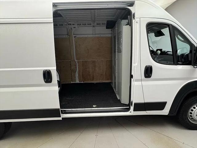 2024 Ram ProMaster 2500 Cargo Van Tradesman High Roof 159" WB w/Pass Seat