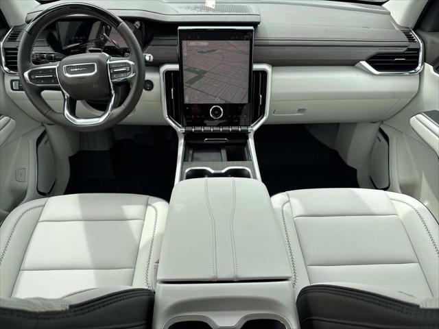 2026 GMC Acadia Denali FWD