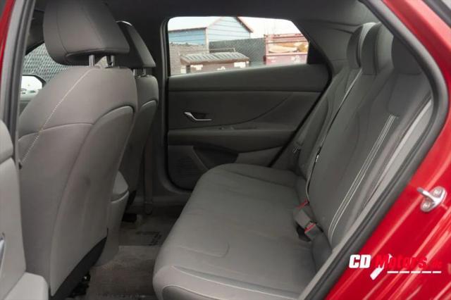 2023 Hyundai Elantra SEL