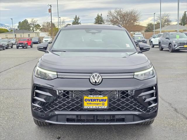 2026 Volkswagen Tiguan SE R-Line Black