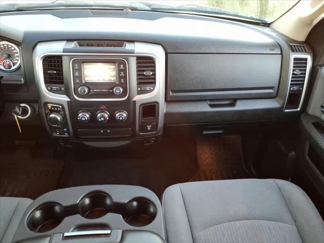 2022 Ram 1500 Classic SLT 4X4 CREW CAB 57  BOX