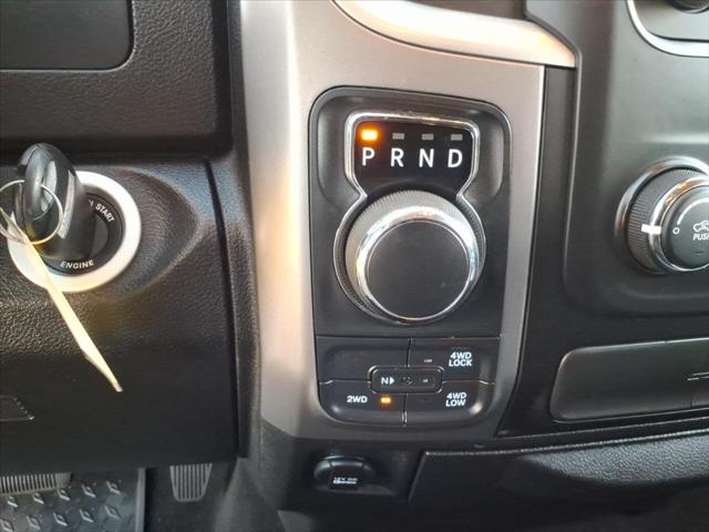 2022 Ram 1500 Classic SLT 4X4 CREW CAB 57  BOX