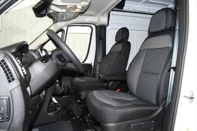 2026 Ram ProMaster Cargo Van Tradesman High Roof 159" WB EXT w/Pass Seat