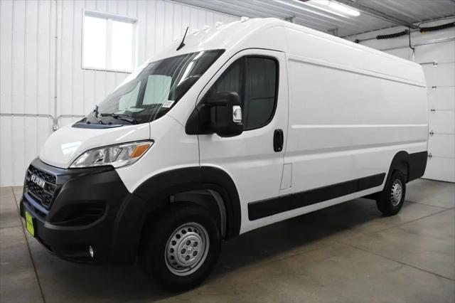 2026 Ram ProMaster Cargo Van Tradesman High Roof 159" WB EXT w/Pass Seat
