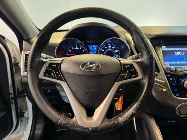 2013 Hyundai Veloster Base w/Black