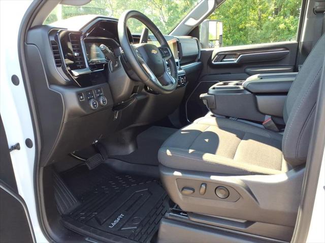 2025 Chevrolet Silverado 2500HD 4WD Crew Cab Long Bed LT