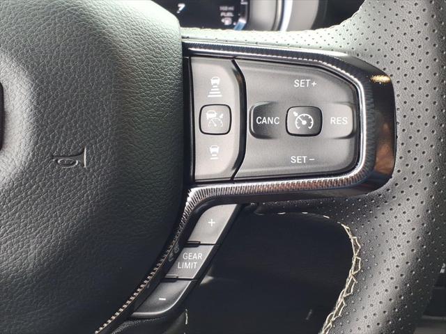 2025 Ram 1500 Rebel Crew Cab 4x4 5'7" Box