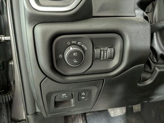 2026 Ram 1500 Laramie Crew Cab 4x4 57 Box