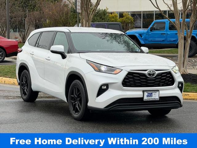 2024 Toyota Highlander LE