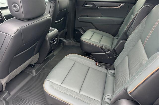 2026 GMC Acadia AT4 AWD