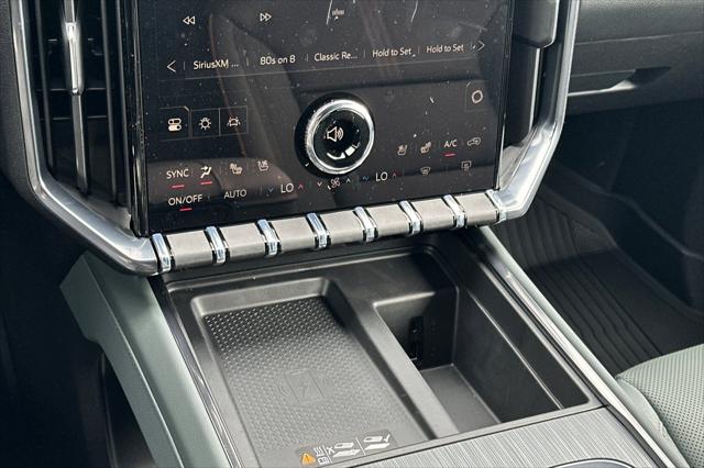 2026 GMC Acadia AT4 AWD