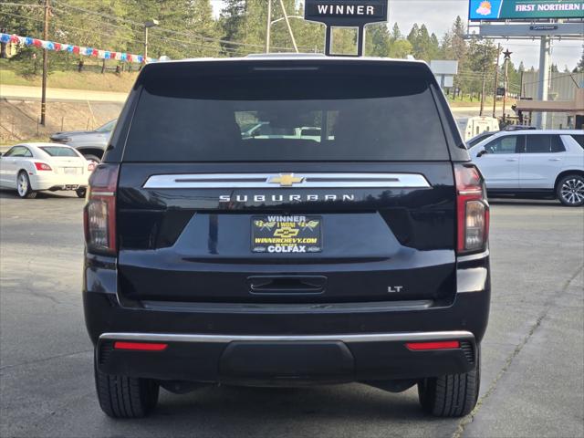 2024 Chevrolet Suburban 4WD LT