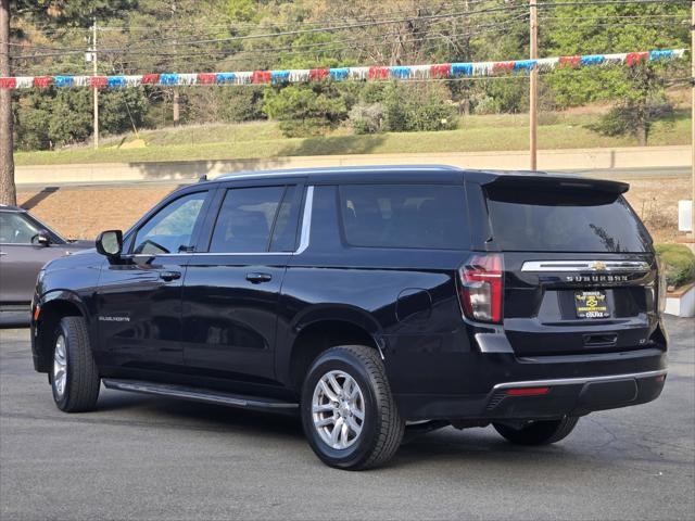 2024 Chevrolet Suburban 4WD LT