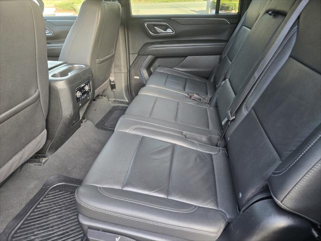 2024 Chevrolet Suburban 4WD LT