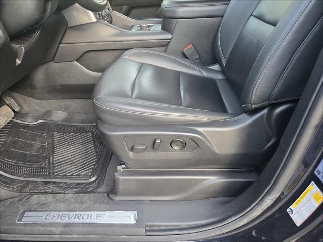2024 Chevrolet Suburban 4WD LT