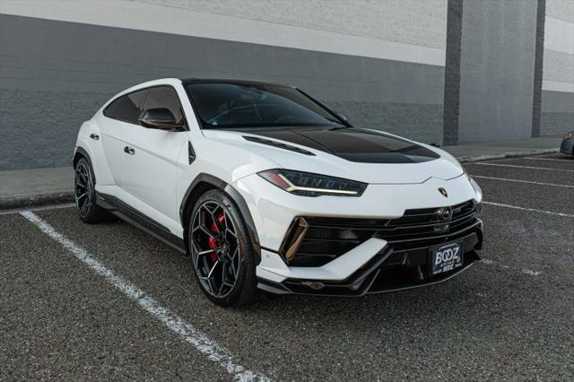2023 Lamborghini Urus Performante