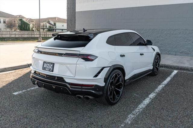 2023 Lamborghini Urus Performante