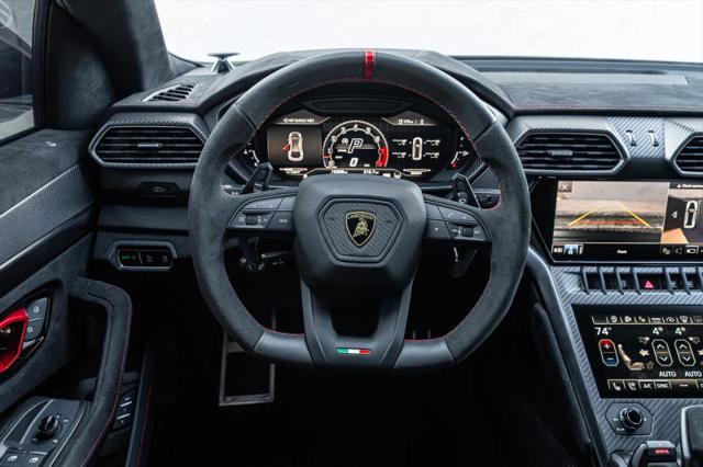 2023 Lamborghini Urus Performante