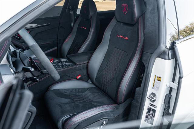 2023 Lamborghini Urus Performante