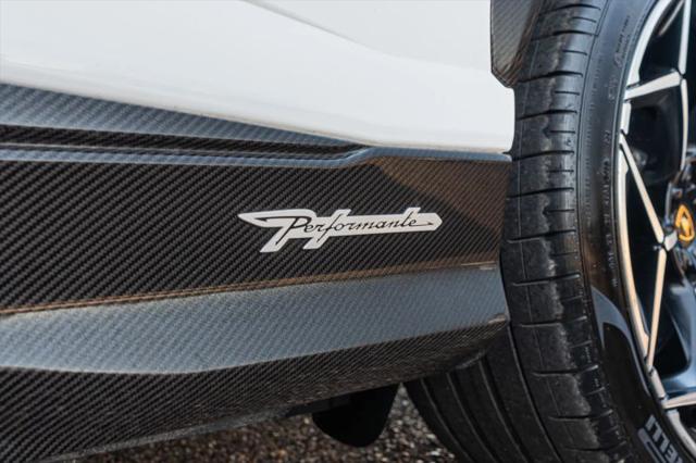 2023 Lamborghini Urus Performante