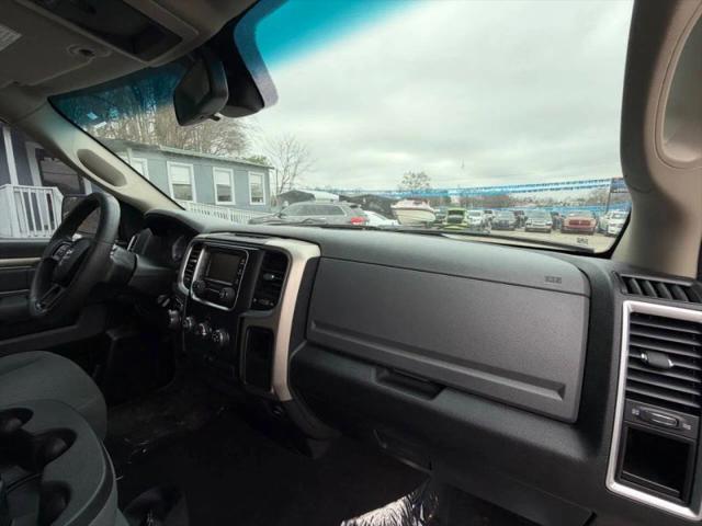 2015 Ram 1500 SLT