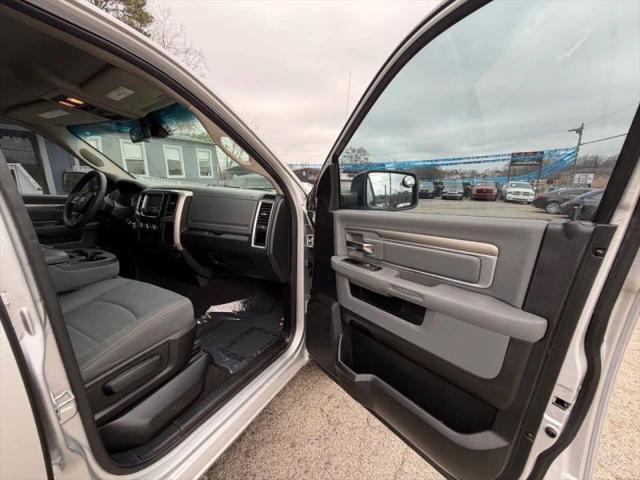 2015 Ram 1500 SLT