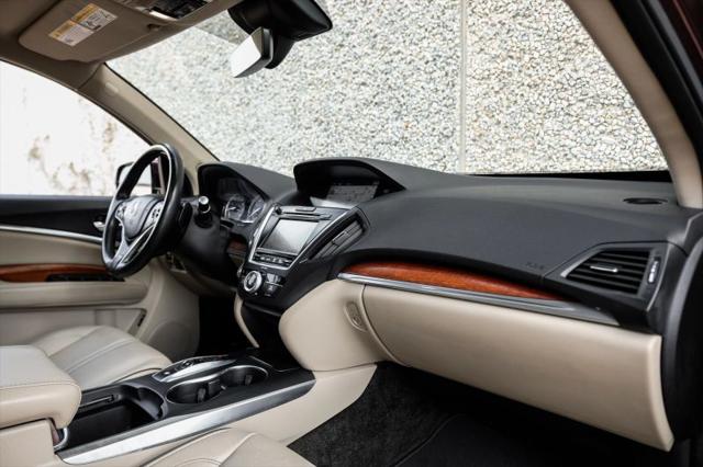 2017 Acura MDX w/Advance Package