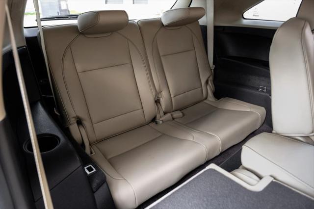 2017 Acura MDX w/Advance Package