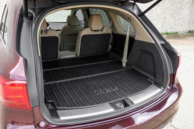 2017 Acura MDX w/Advance Package