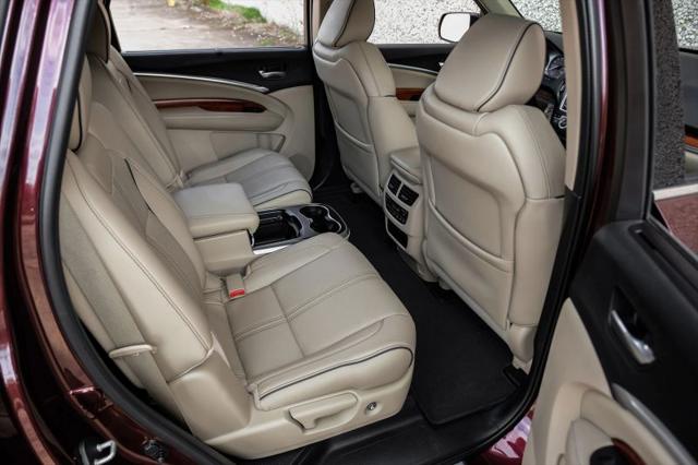 2017 Acura MDX w/Advance Package