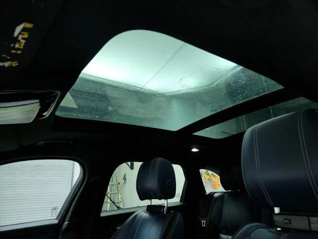 2019 Land Rover Range Rover Velar P250 R-Dynamic SE