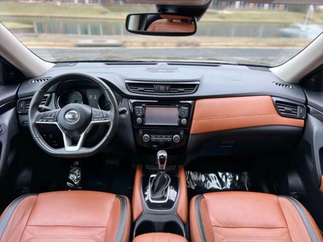 2017 Nissan Rogue SL