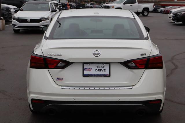 2021 Nissan Altima SR FWD