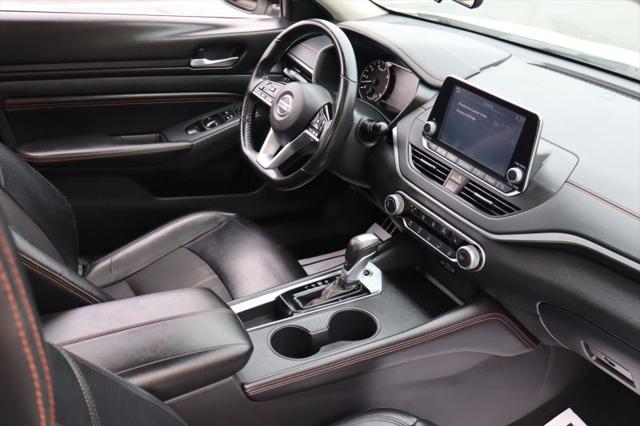 2021 Nissan Altima SR FWD