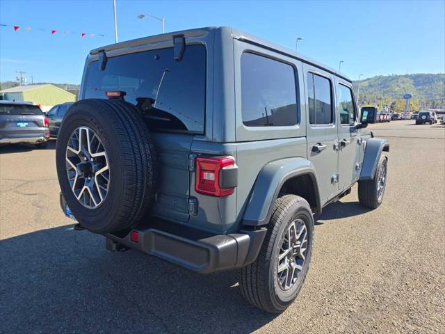 2026 Jeep Wrangler 4-Door Sahara 4x4