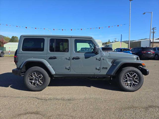2026 Jeep Wrangler 4-Door Sahara 4x4